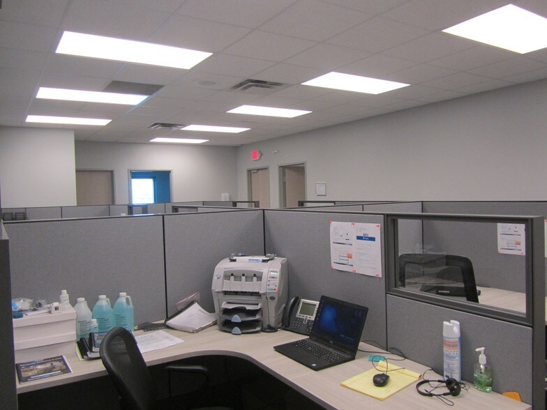 More Photos Of 1401 Cathead Rd, Corpus Christi Warehouse For Lease