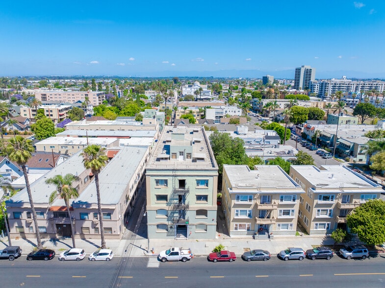 More Photos Of 323 W 4th St, Long Beach Apartments For Sale