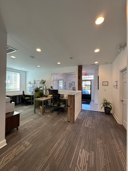 More Photos Of 4736 Colie Morse Ln, North Charleston Office For Sale