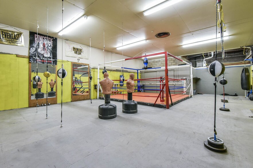 More Photos Of 700 11th St, Greeley General Retail For Sale