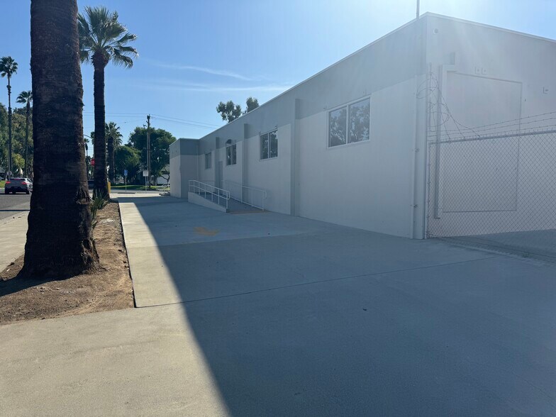 More Photos Of 1781 3rd St, Riverside Warehouse For Lease