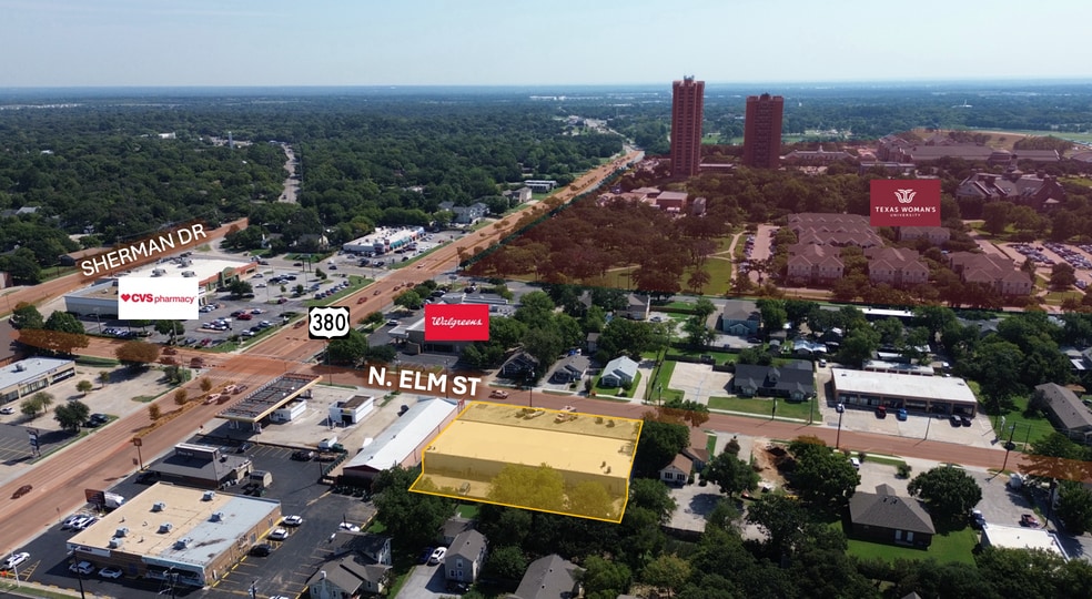 More Photos Of 1803-1813 N Elm St, Denton Restaurant For Sale