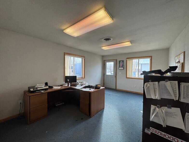 More Photos Of 50 Dalley Rd, Riverton Warehouse For Sale