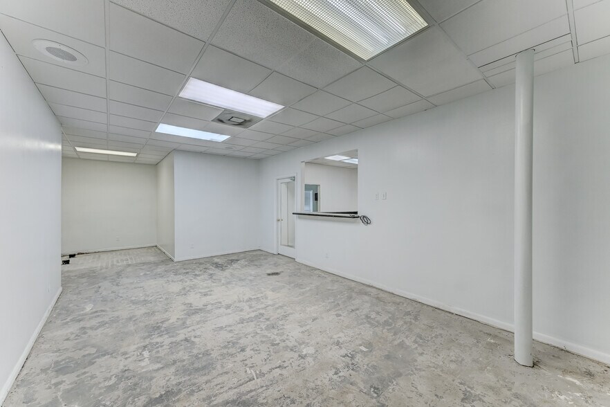 More Photos Of 14721 Pebble Bend Dr, Houston Medical For Lease