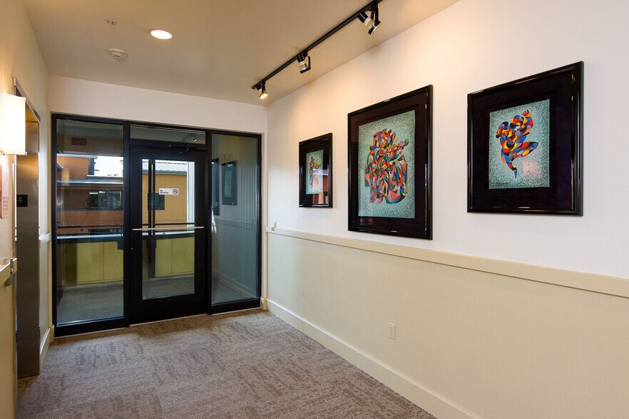 More Photos Of 2733 Shadow View Dr, Eugene Apartments For Lease