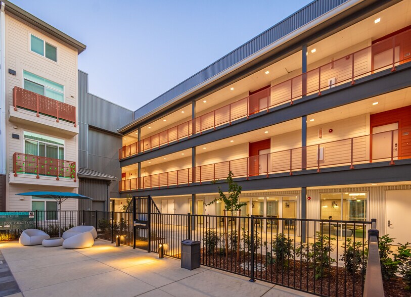 More Photos Of 2500 Cannery Loop, Davis Apartments For Sale