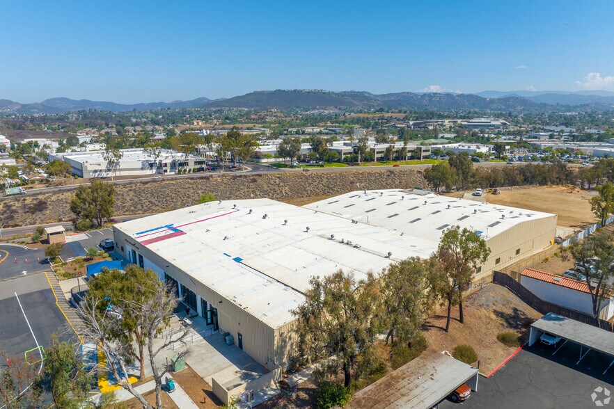 More Photos Of 520 E Carmel St, San Marcos Warehouse For Sale