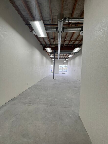 More Photos Of 11-43 S Stephanie St, Henderson Unknown For Lease