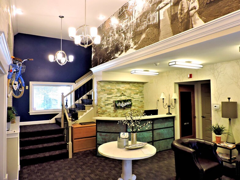 More Photos Of 207 Leedom St, Jenkintown Office Residential For Lease