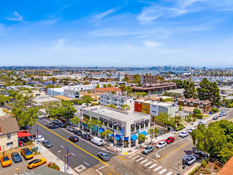 More Photos Of 1005 Rosecrans St, San Diego Storefront Retail Office For Sale