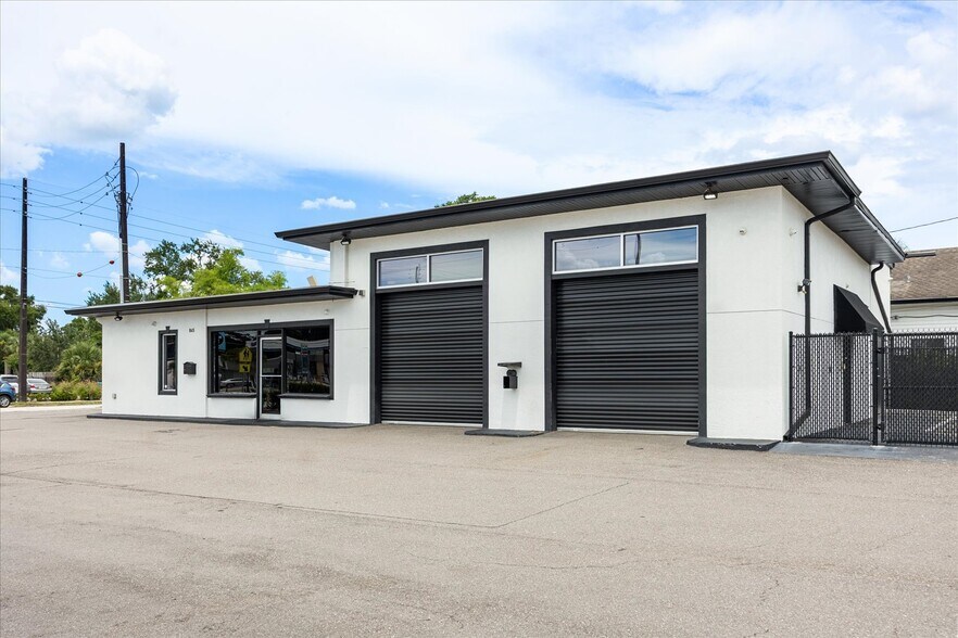 More Photos Of 845 N Mills Ave, Orlando Freestanding For Lease