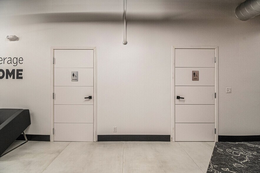 More Photos Of 1209 Harney St, Omaha Office Residential For Sale