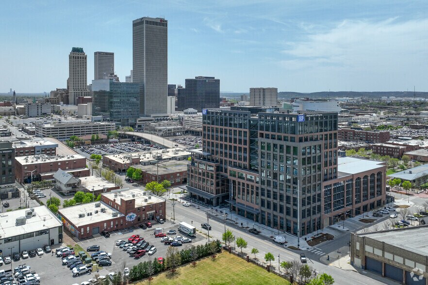More Photos Of 222 N Detroit Ave, Tulsa Office For Lease