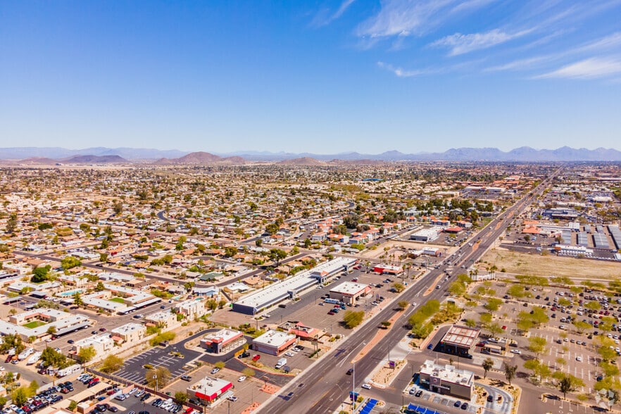 More Photos Of N 15th Ave, Phoenix Unknown For Lease