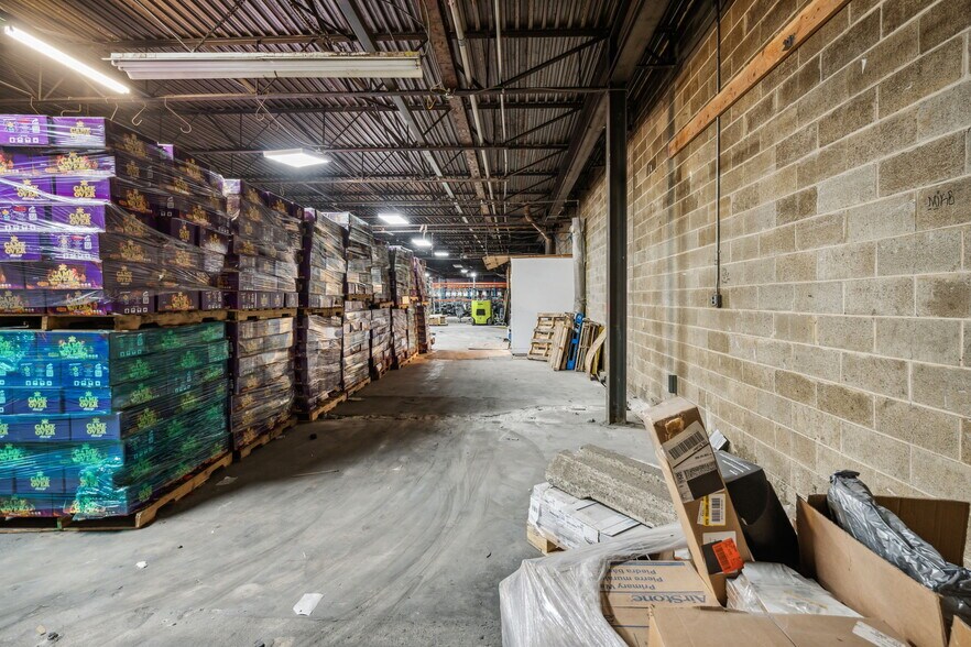More Photos Of 2901 N 18th St, Philadelphia Warehouse For Sale