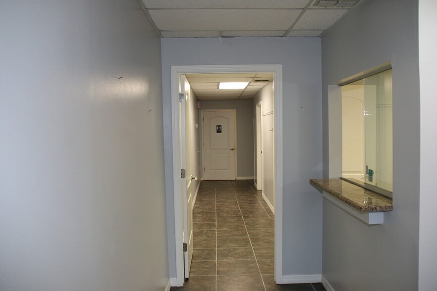 More Photos Of 1301 Beville Rd, Daytona Beach Medical For Sale