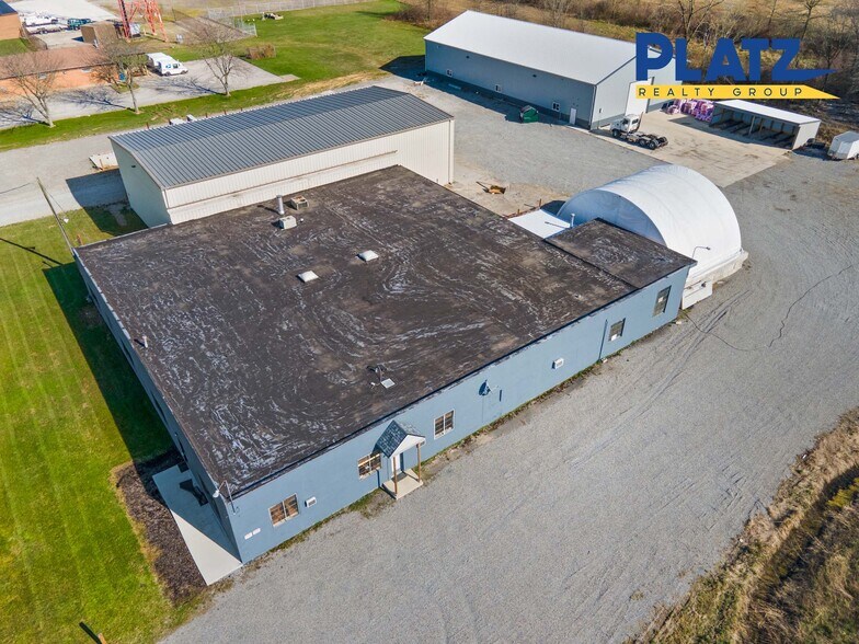 More Photos Of 15439 W Akron Canfield Rd, Berlin Center Warehouse For Sale