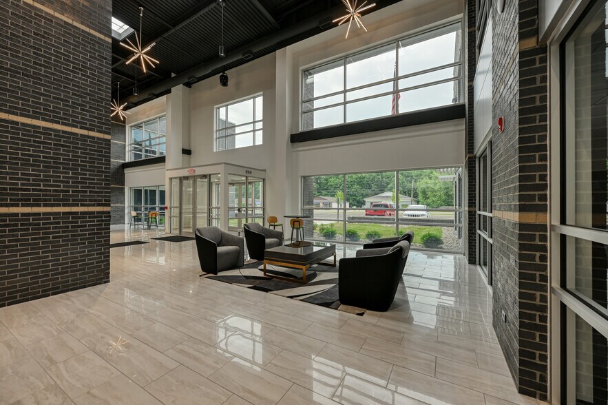 More Photos Of 1255 High St, Wadsworth Medical For Lease