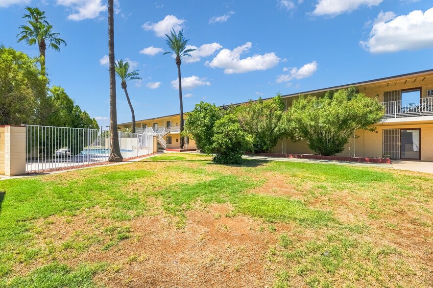 More Photos Of 1123 E Sierra Vista Dr, Phoenix Apartments For Sale