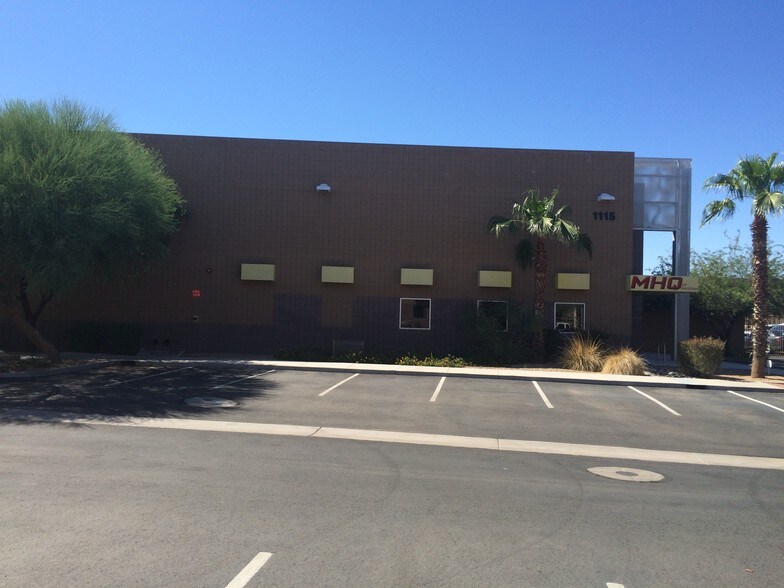 More Photos Of 1102 W Geneva Dr, Tempe Unknown For Lease