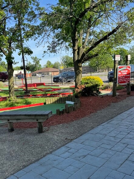 More Photos Of 2400 Sheridan Dr, Tonawanda Amusement Park For Sale