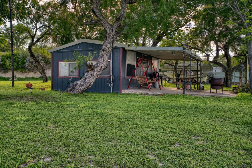More Photos Of 101 Campbell Rd 3, Sandia Trailer Camper Park For Sale