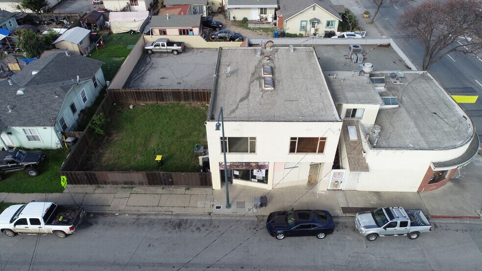 More Photos Of 3 S Wood St, Salinas Storefront Retail Residential For Sale