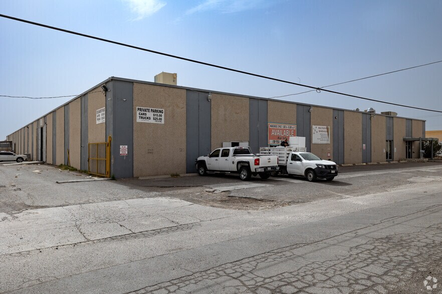 Primary Photo Of 3700 Durazno Ave, El Paso Light Distribution For Lease
