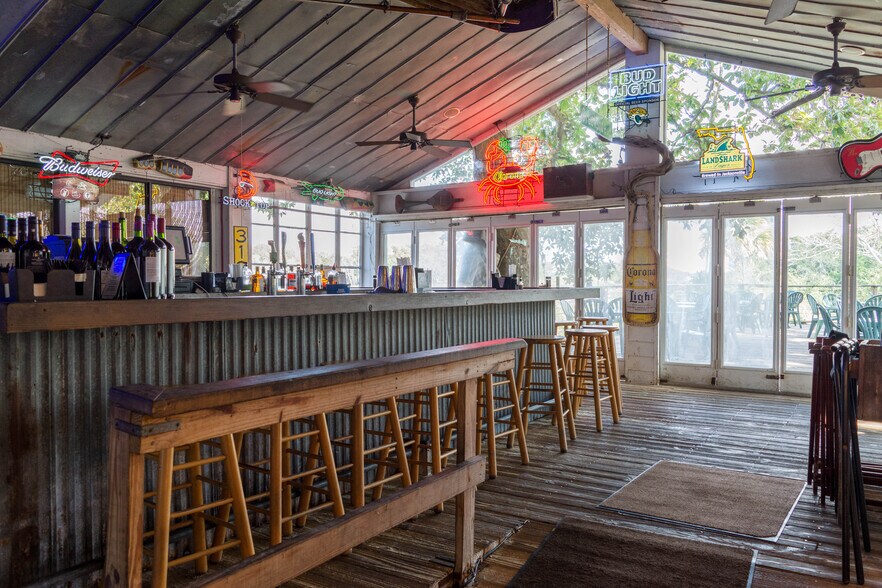 More Photos Of 160 Nix Boat Yard Rd, Saint Augustine Restaurant For Sale