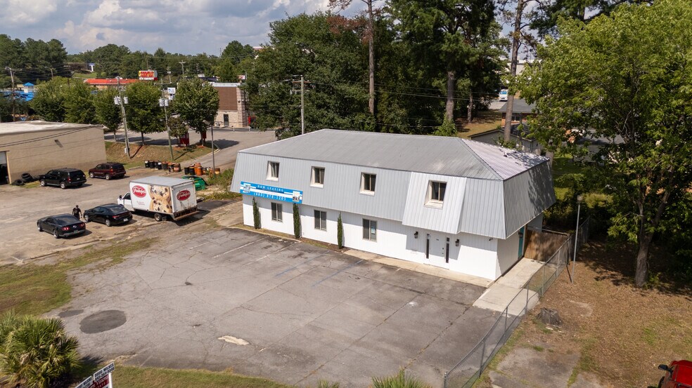 More Photos Of 123 Lawand Dr, Columbia Office Residential For Sale