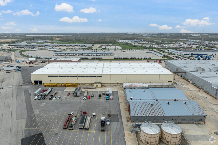 More Photos Of 1960 Terminal Ct, Joliet Warehouse For Lease
