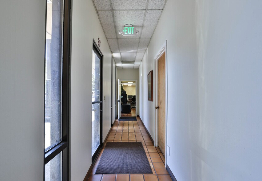 More Photos Of 1156 N 4th St, San Jose Office For Lease