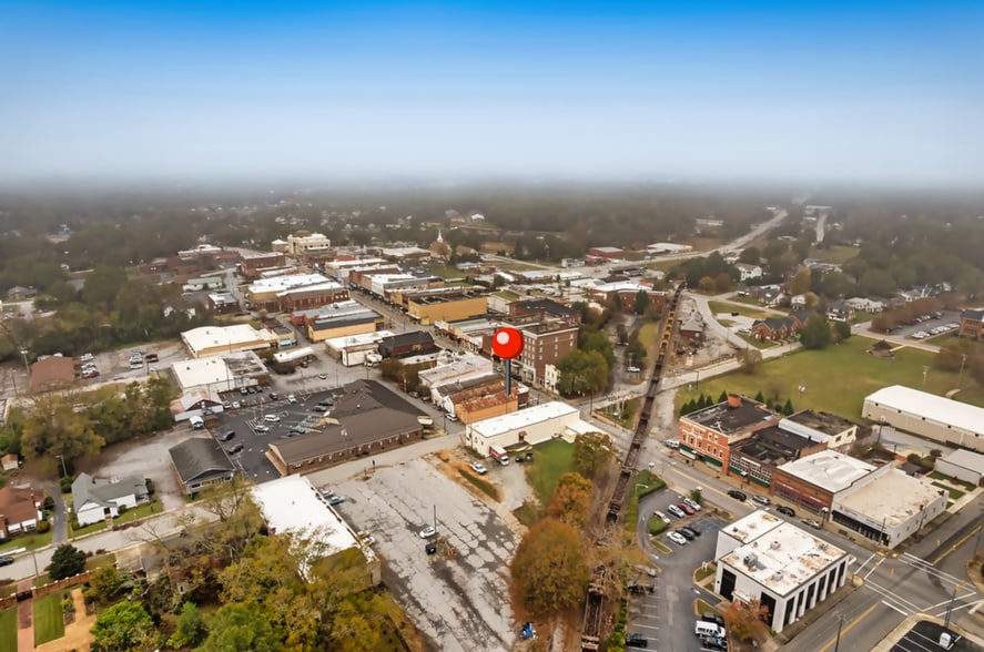 More Photos Of 226 E Main St, Union Storefront Retail Residential For Sale