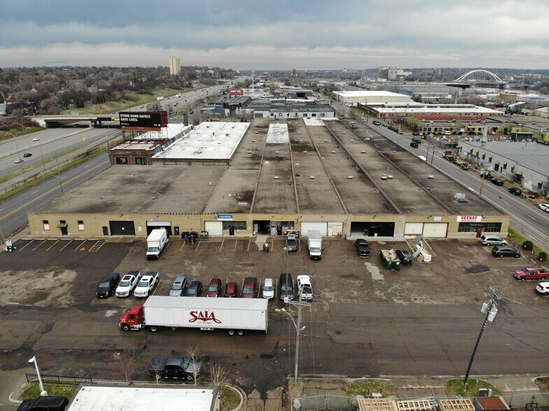 Primary Photo Of 2450-2560 N Washington Ave, Minneapolis Warehouse For Lease