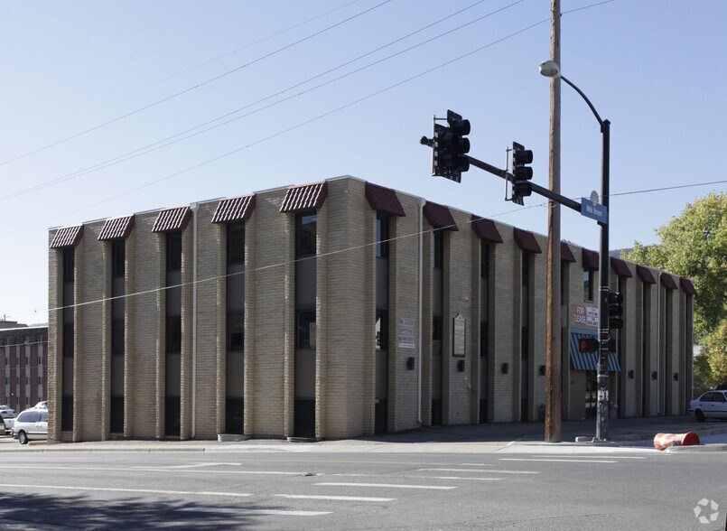 More Photos Of 607 10th St, Golden Office For Lease