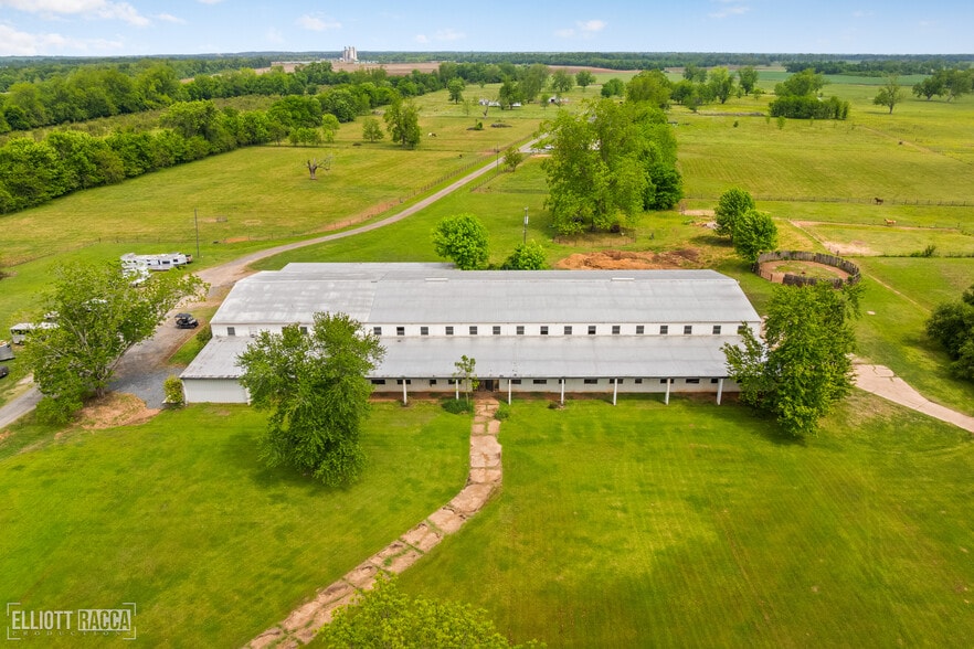 More Photos Of 1785 Old River Rd, Natchitoches Light Manufacturing For Sale