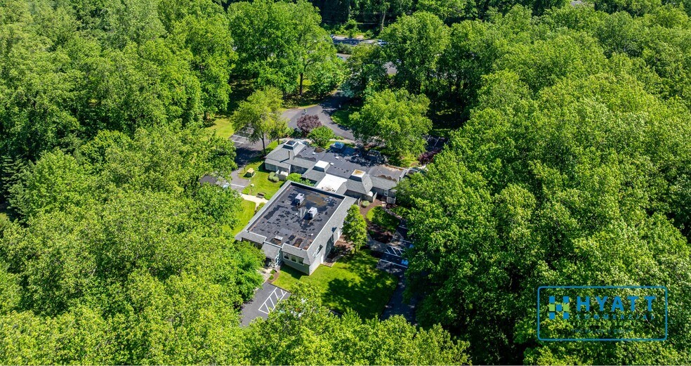 More Photos Of 1300 Ritchie Hwy, Arnold Office For Lease