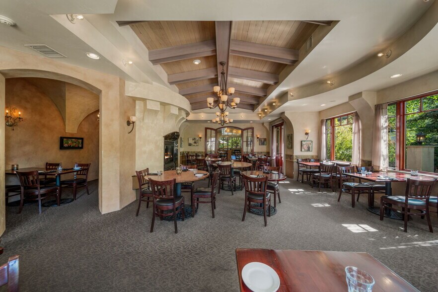 More Photos Of 4 County Road 124, Hesperus Restaurant For Sale