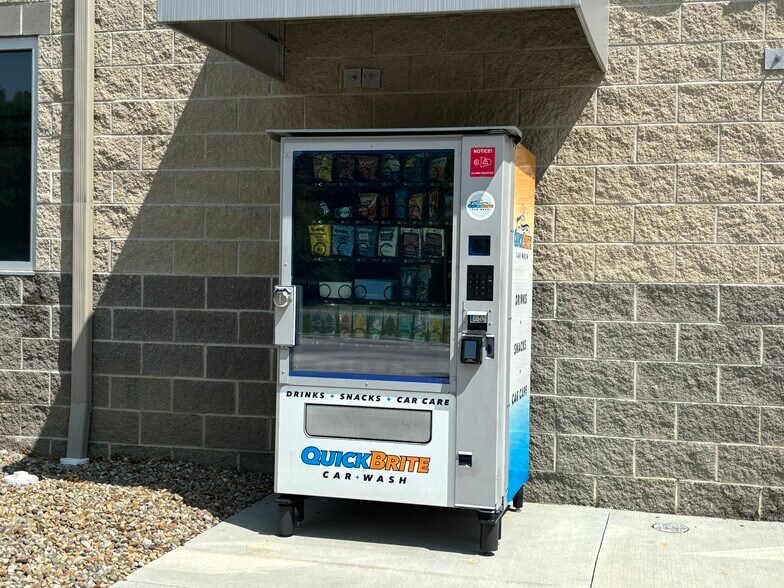 More Photos Of 2325 Nagel Rd, Avon Carwash For Sale