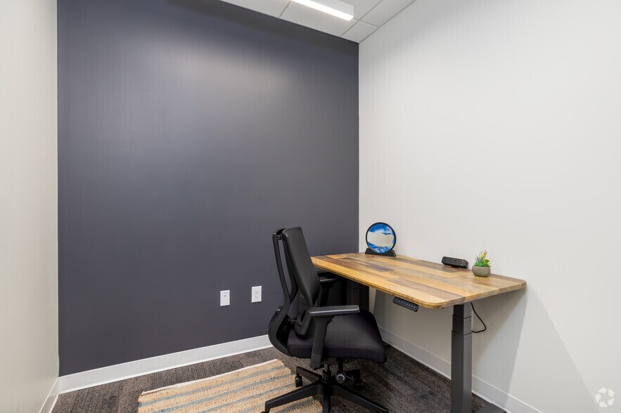 More Photos Of 701 Green Valley Rd, Greensboro Coworking Space