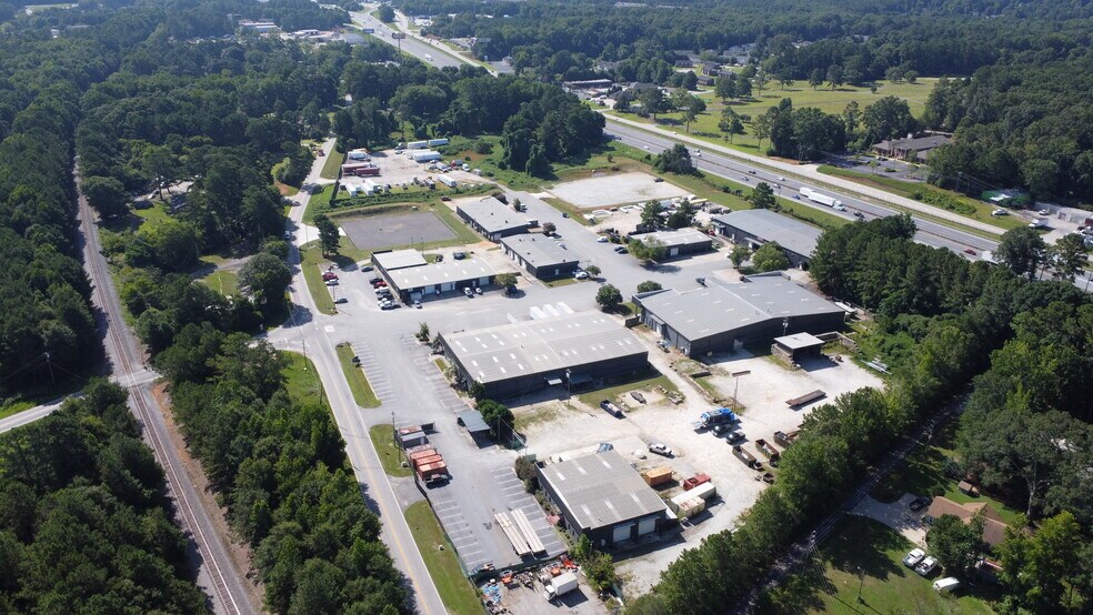 More Photos Of 10371 Old Atlanta Hwy, Covington Unknown For Lease