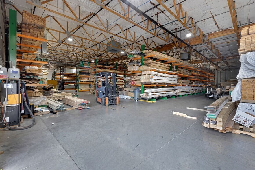 More Photos Of 1845 W 1st St, Tempe Warehouse For Lease