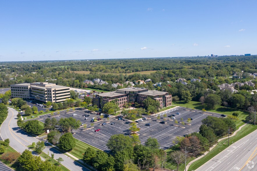 More Photos Of 2200 Cabot Dr, Lisle Office For Lease