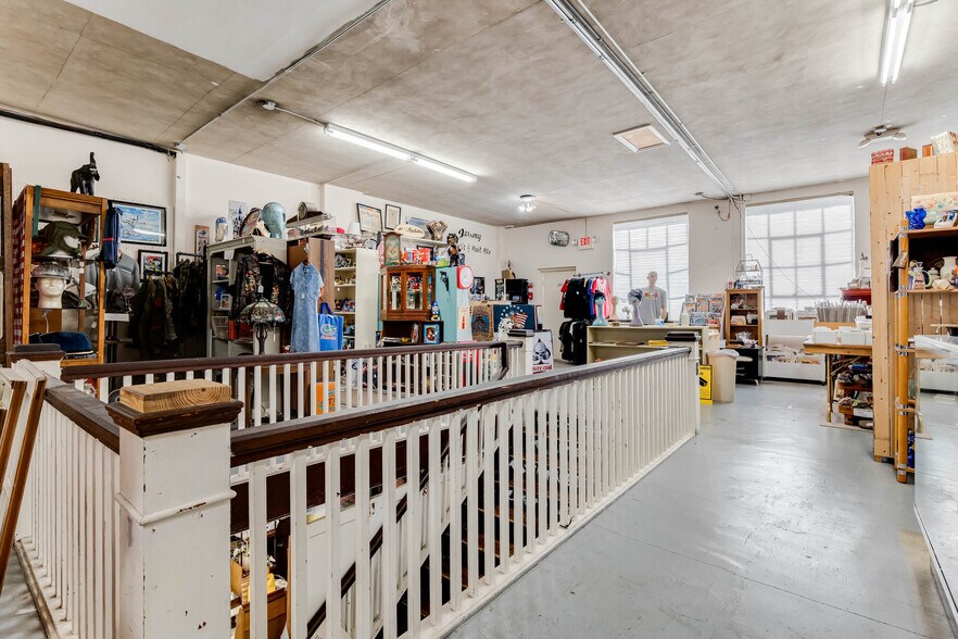 More Photos Of 114 S Woodland Blvd, Deland Storefront For Sale