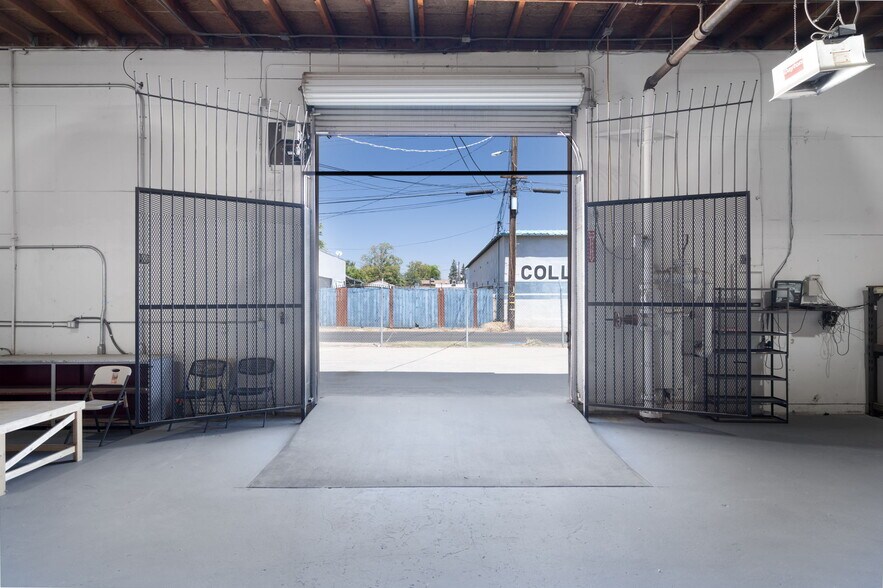 More Photos Of 320 Kentucky St, Bakersfield Manufacturing For Sale