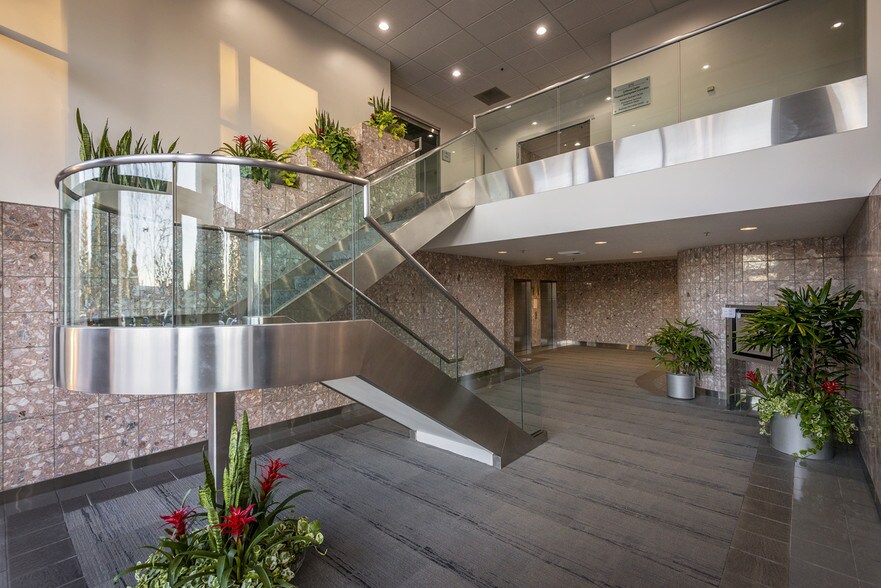 More Photos Of 1792 Tribute Rd, Sacramento Office For Lease