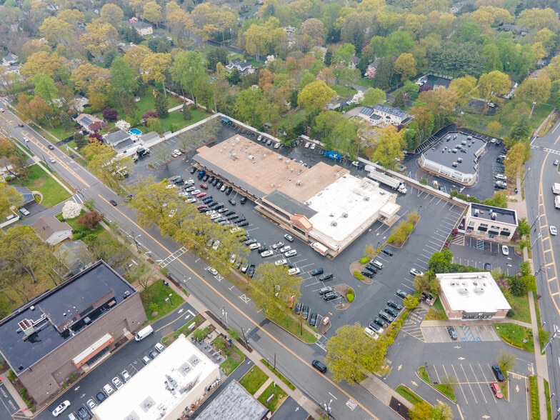 More Photos Of 654B Westwood Ave, River Vale Unknown For Lease