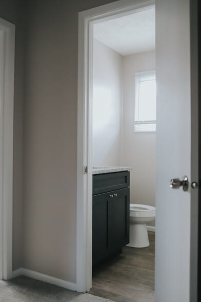 More Photos Of 419 W Main, Du Quoin Multifamily For Sale
