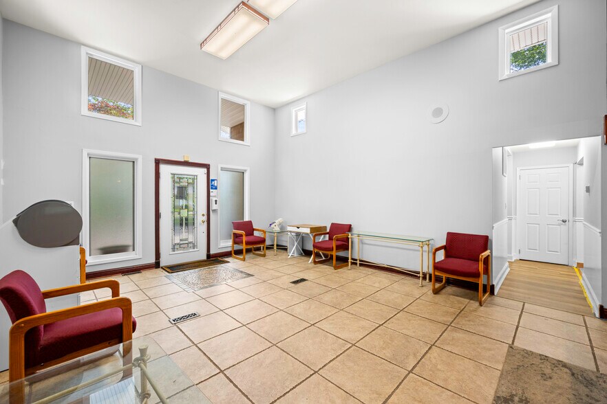 More Photos Of 10 Hunter Ave, Miller Place Office Residential For Sale