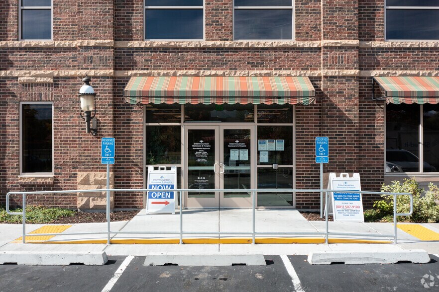 More Photos Of 154 E Myrtle Ave, Murray Medical For Lease